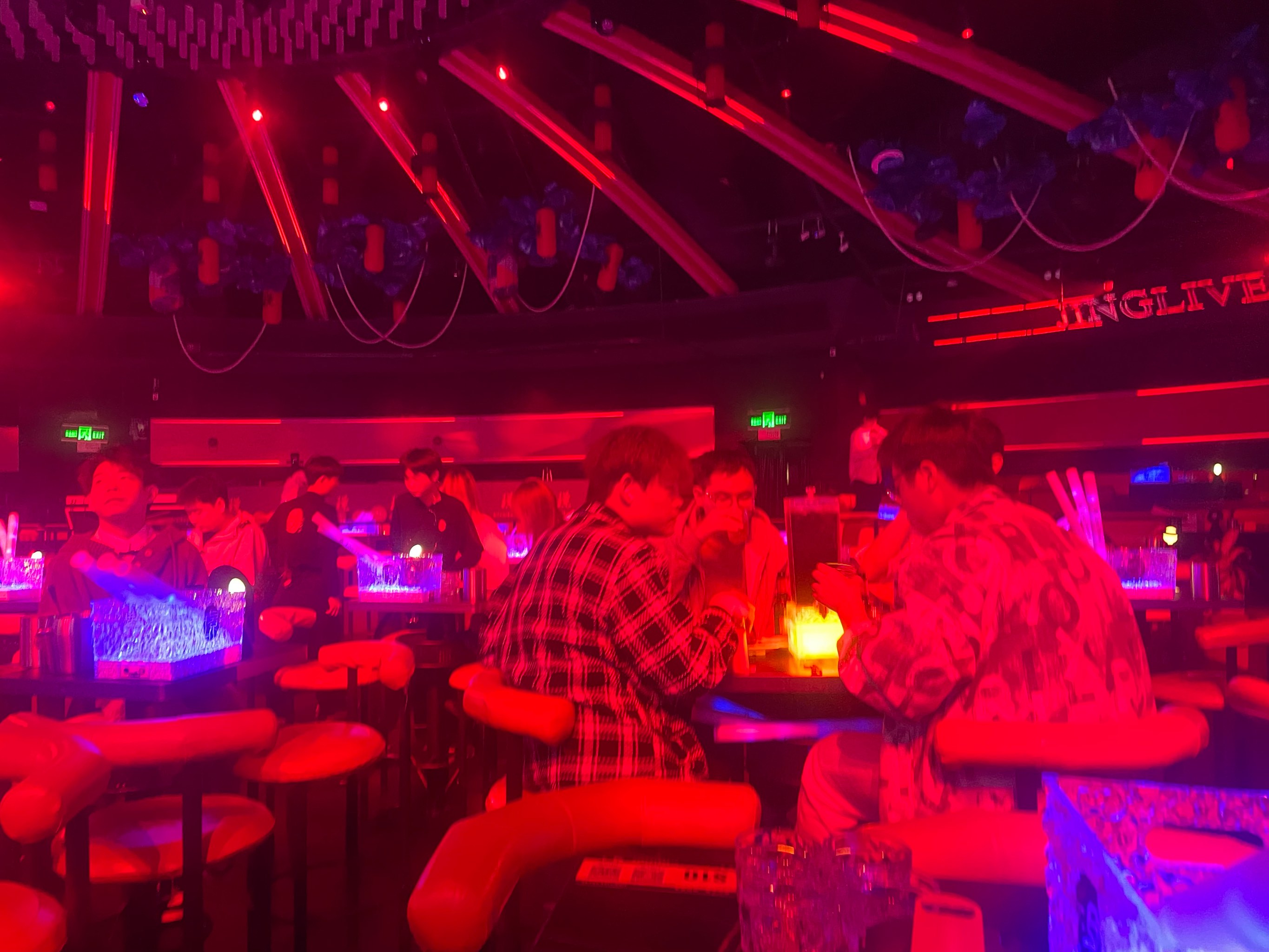 平凉商务ktv，魅力无限-泾川县ktv预定